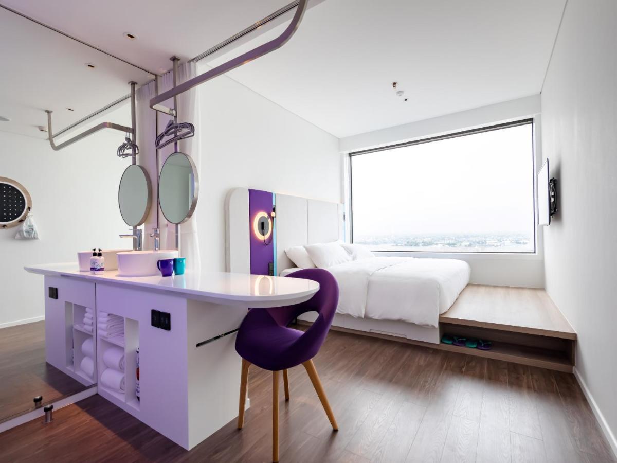Tru By Hilton Bac Giang City Centre Exteriör bild