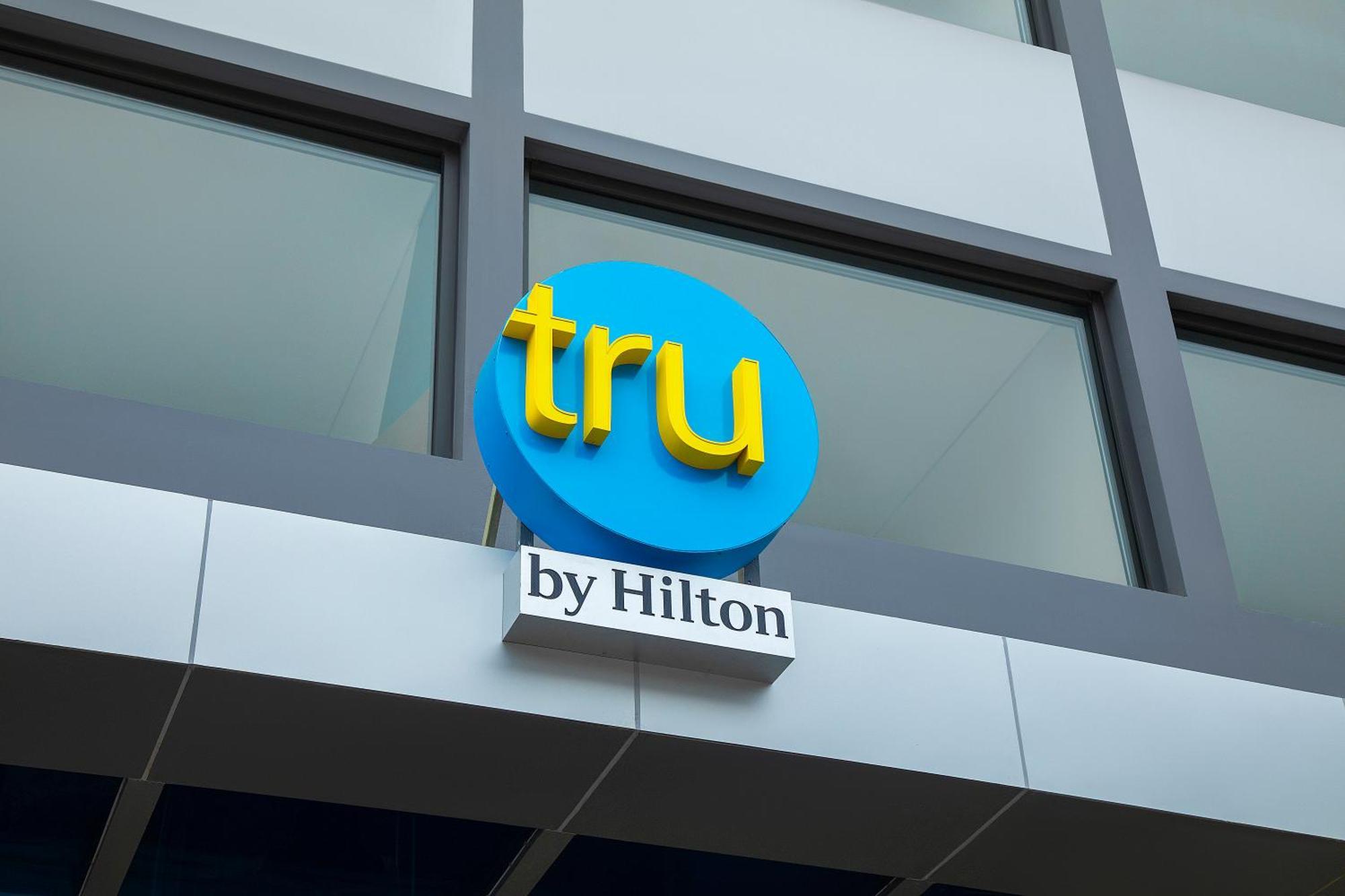 Tru By Hilton Bac Giang City Centre Exteriör bild